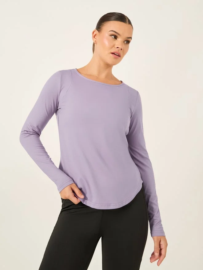 Styli Active Pintuck Back Long Sleeve Top